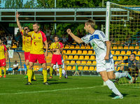 Antek strzela, Rogaczow wyciąga. Legionovia - Olimpia Elbląg 1:2