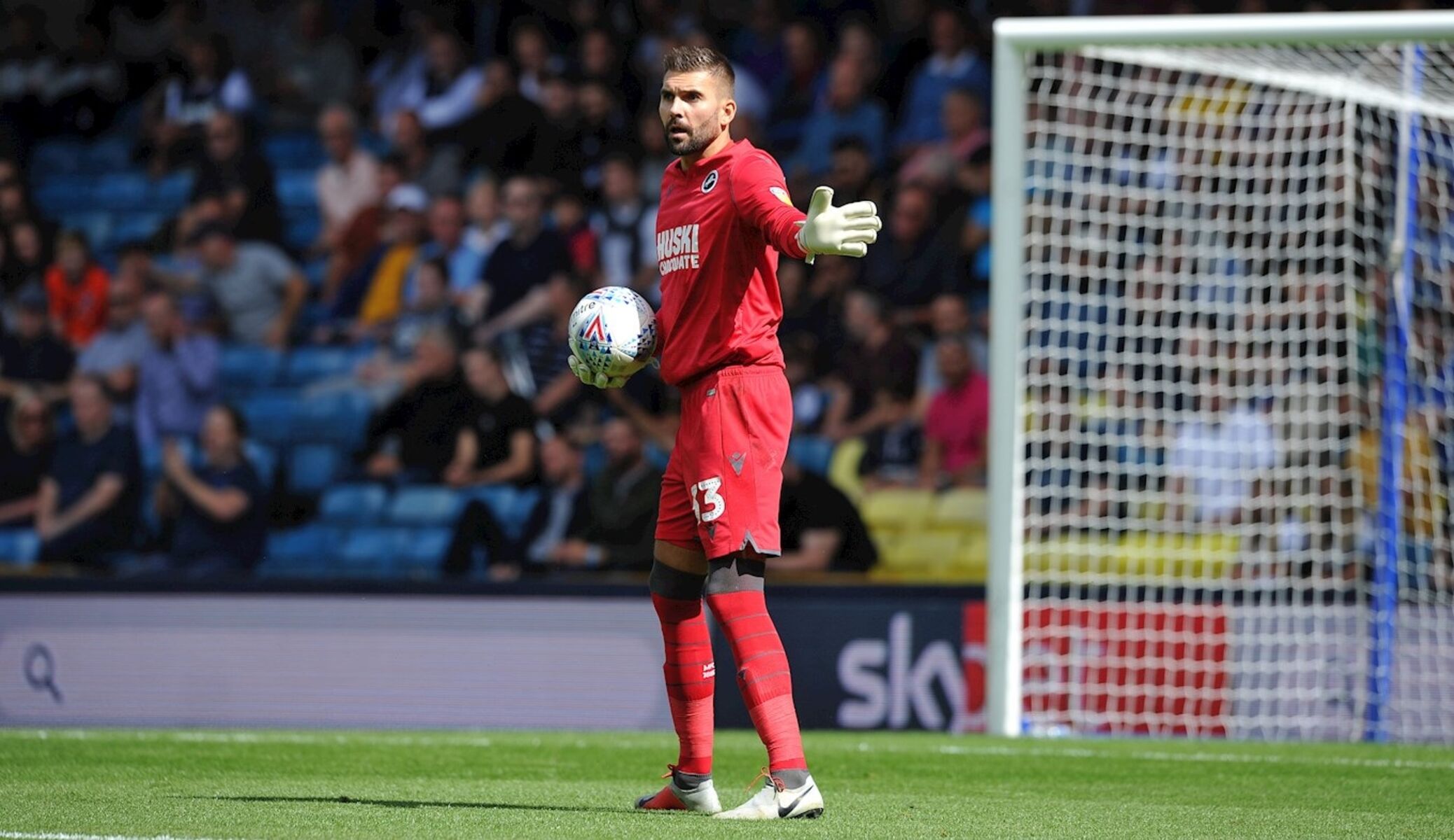 Bartosz Białkowski. Fot. millwallfc.co.uk