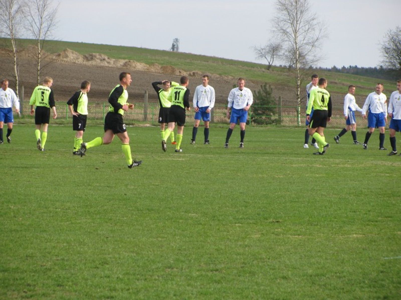 W 26. kolejce Ewingi Zalewo znalazły sposób na lidera. Fot. www.ewingi.futbolowo.pl