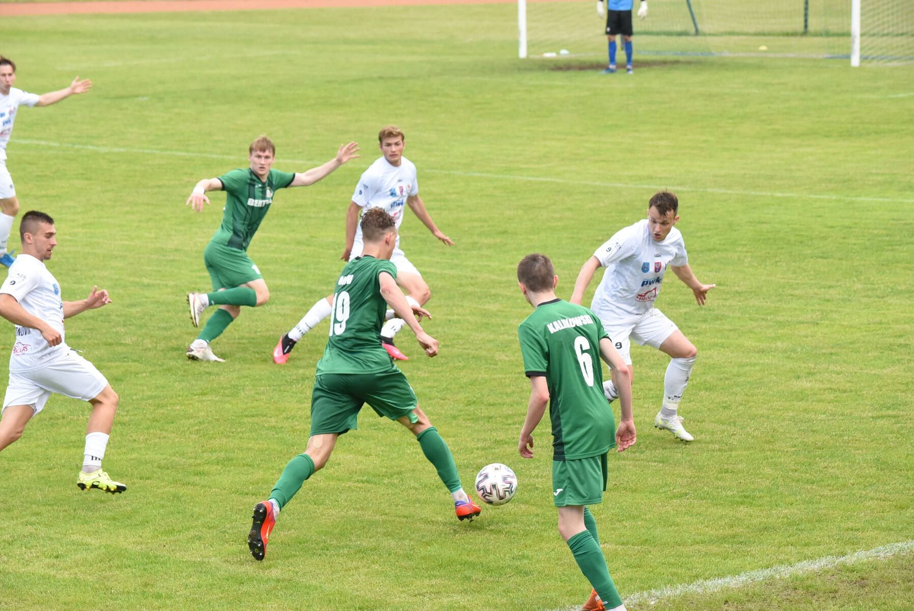 Znicz Biała Piska przegrał 1:6 z Legionovią Legionowo. Fot. Łukasz Szymański