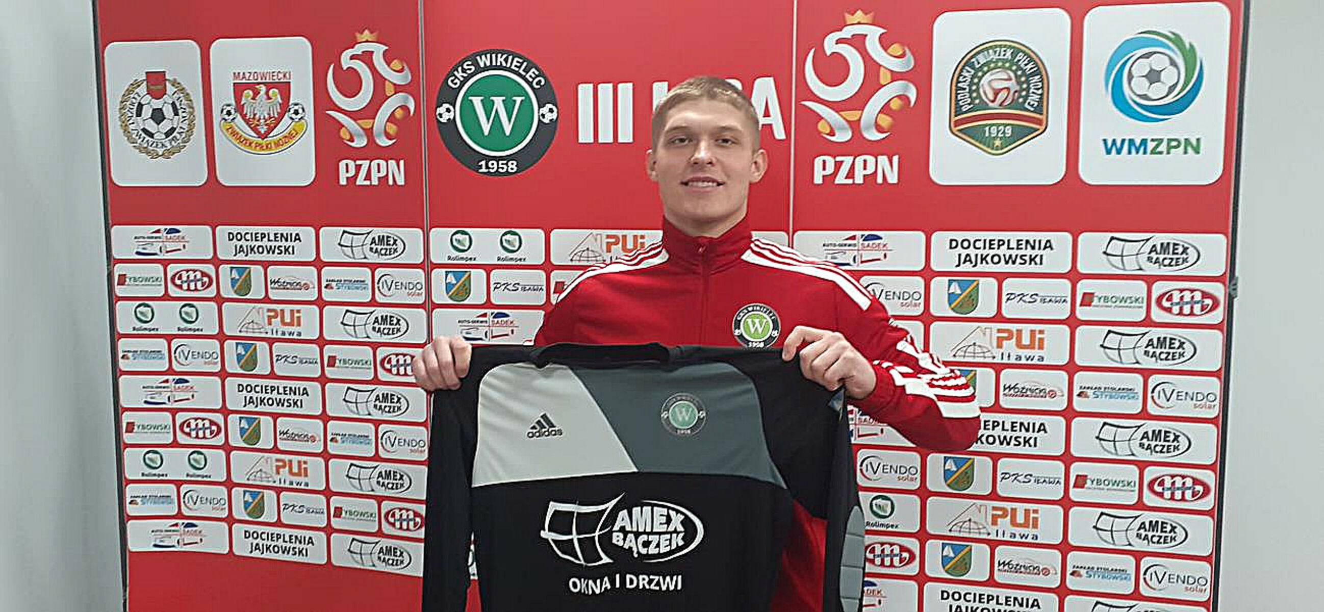 Jakub Wąsowski został nowym bramkarzem GKS-u Wikielec. Fot. gkswikielec.pl