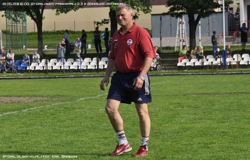 Trener Jerzy Radziwon liczył, że w nowym sezonie będzie walczyć z Sokołem o awans do III ligi, tymczasem niewykluczone, że czeka go walka o promocję do ligi IV... Fot. Emil Marecki