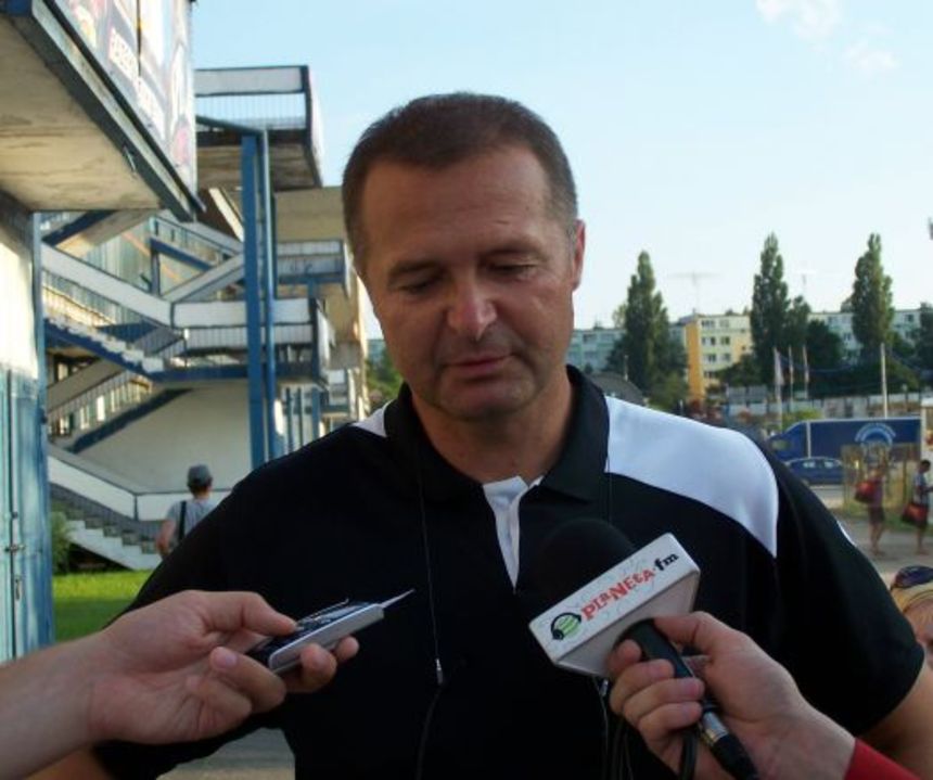 Trener Zbigniew Kaczmarek zapowiada, że kadra zespołu powinna się wykrystalizować do wyjazdu na obóz do Gutowa Małego. Fot. Emil Marecki / stomil.olsztyn.pl