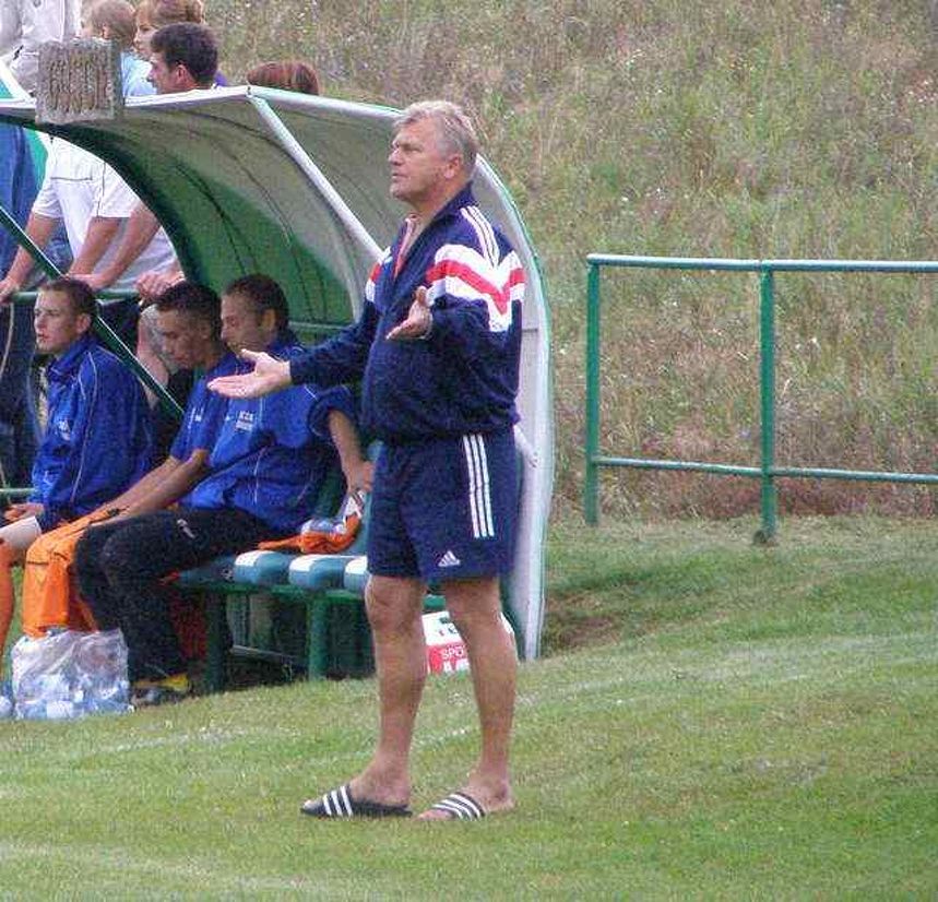 Trener Jerzy Radziwon nie ukrywa, że ostródzki Sokół ma sporo problemów. Fot. Marcin Tchórz