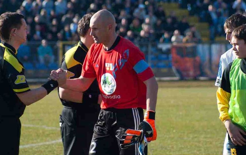 Grzegorz Szamotulski to kapitan i najbardziej znany zawodnik Olimpii, ale na mecz do Bytomia nie pojechał. Fot. Michał Kuna