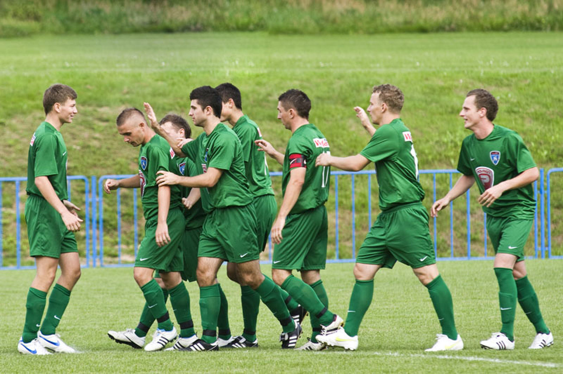 DKS Dobre Miasto jest już jedną nogą w IV lidze!     zdj: dks.futbolowo.pl