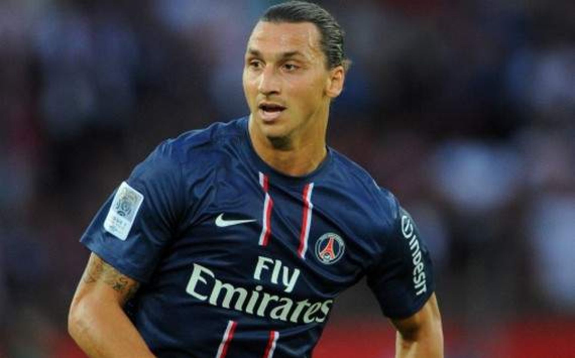 Zlatan Ibrahomović przeniósł się latem z Milanu do PSG. Cóż, takich hitów na Warmii i Mazurach nie mamy... Fot. goal.com