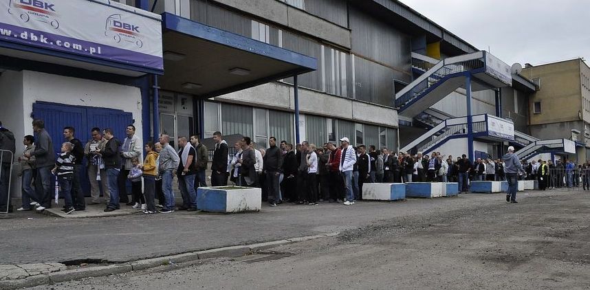 Takich kolejek przed najbliższym meczem w Olsztynie nie będzie. Fot. Emil Marecki