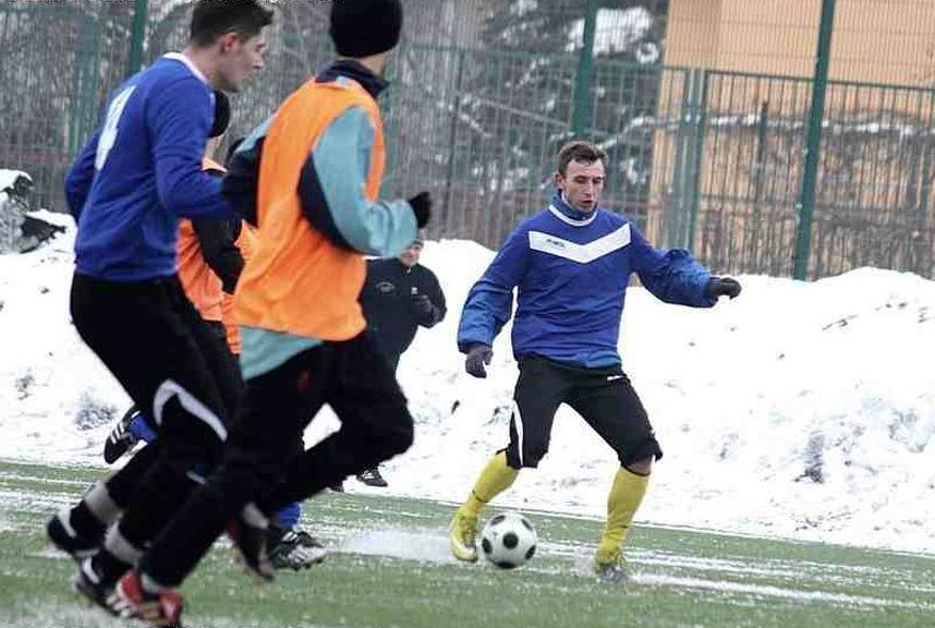 Łukasz Kuśnierz, jeszcze jako piłkarz Jezioraka. Fot. Artur Szczepański