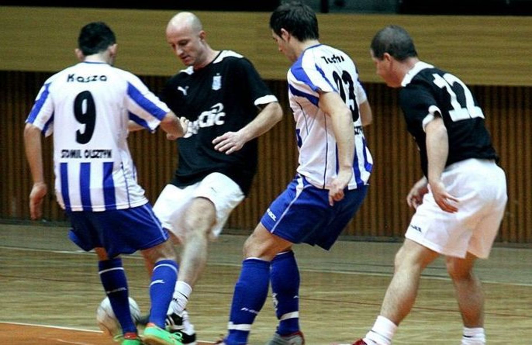 Nie będzie czterech rund w futsalu