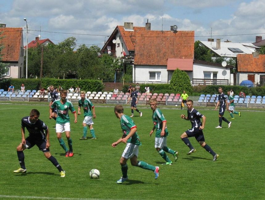Legia II rozbiła Stomil. Fot. Wojciech Ostrzewski