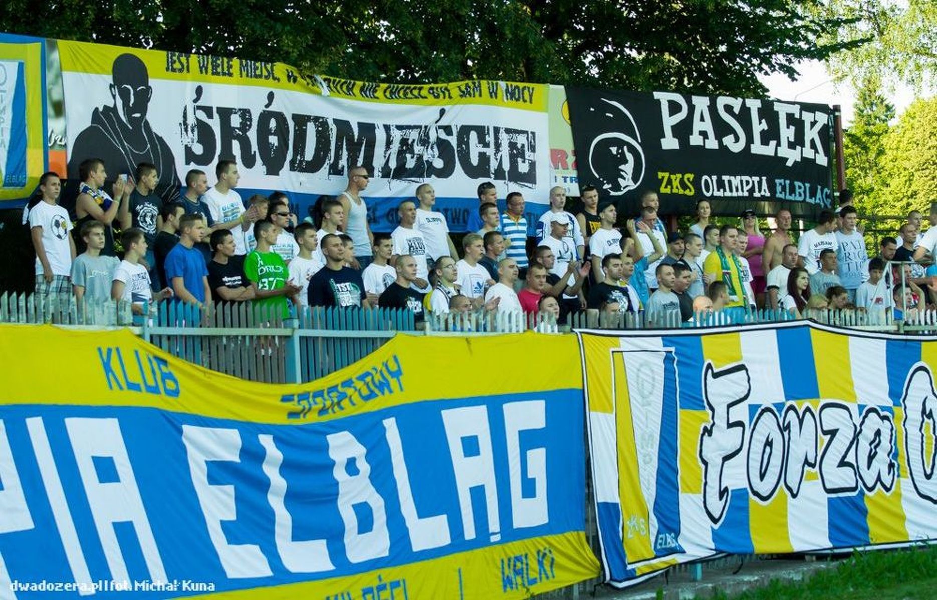 Kibice Olimpii czekają na nowy stadion. Fot. Michał Kuna