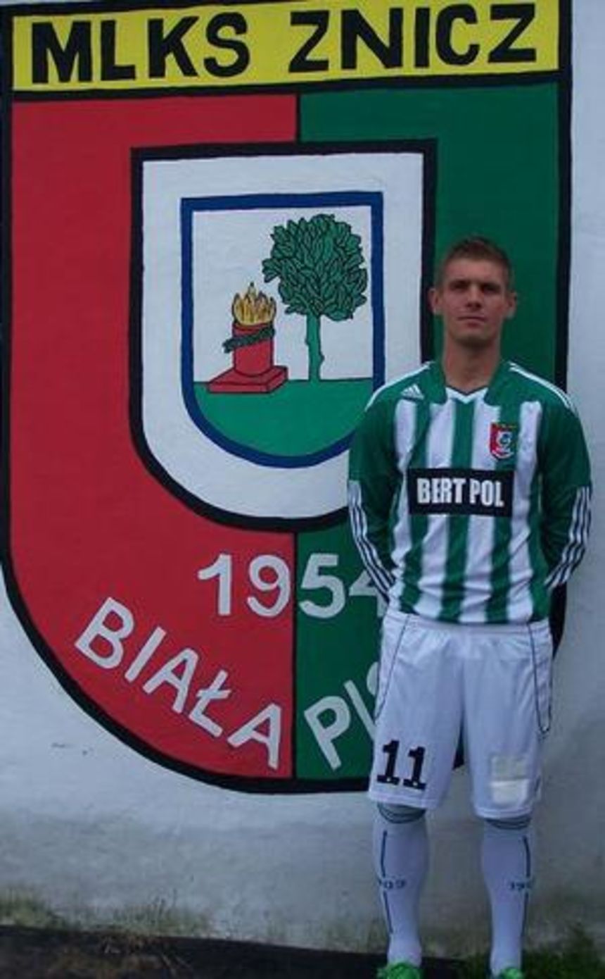 Michał Świderski ma za sobą grę m.in. w Jagiellonii Białystok oraz Stomilu Olsztyn fot.http://znicz1954bialapiska.futbolowo.pl/