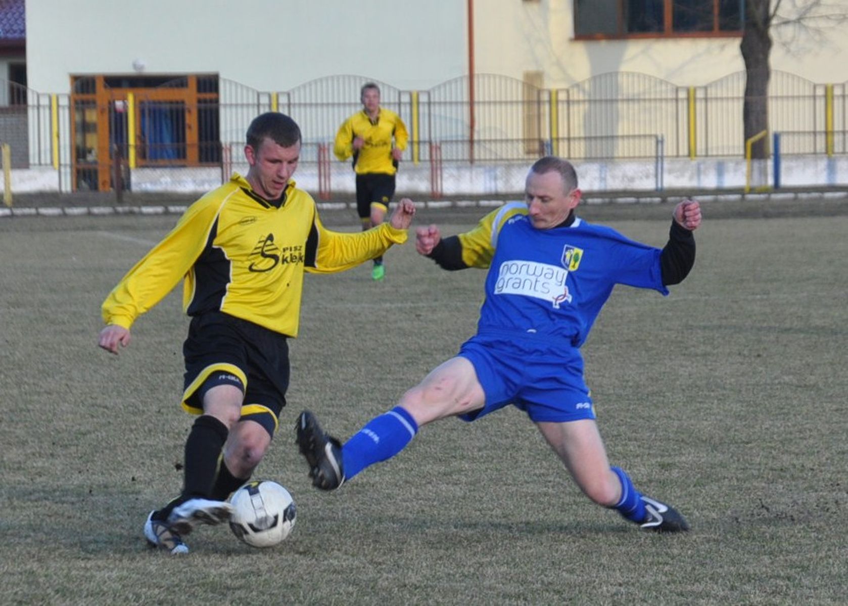 Mazur Pisz zremisował z GLKS Jonkowo 0:0. Fot. Łukasz Szymański