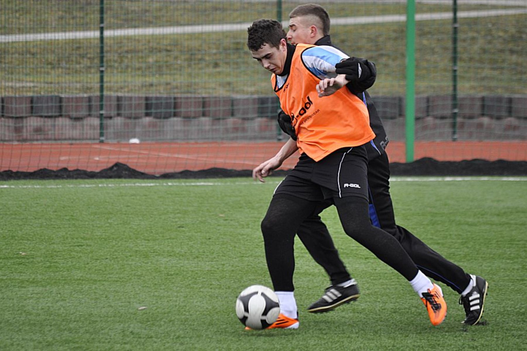 Rafał Dzierbicki strzelił gola na 0:1 w Lubawie. Fot. Emil Marecki