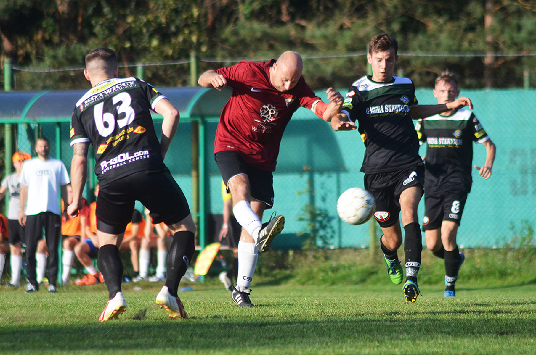 Warmia Olsztyn wygrała z GKS-em Stawiguda 3:1, mimo, że przegrywała 0:1. Fot. Paweł Piekutowski