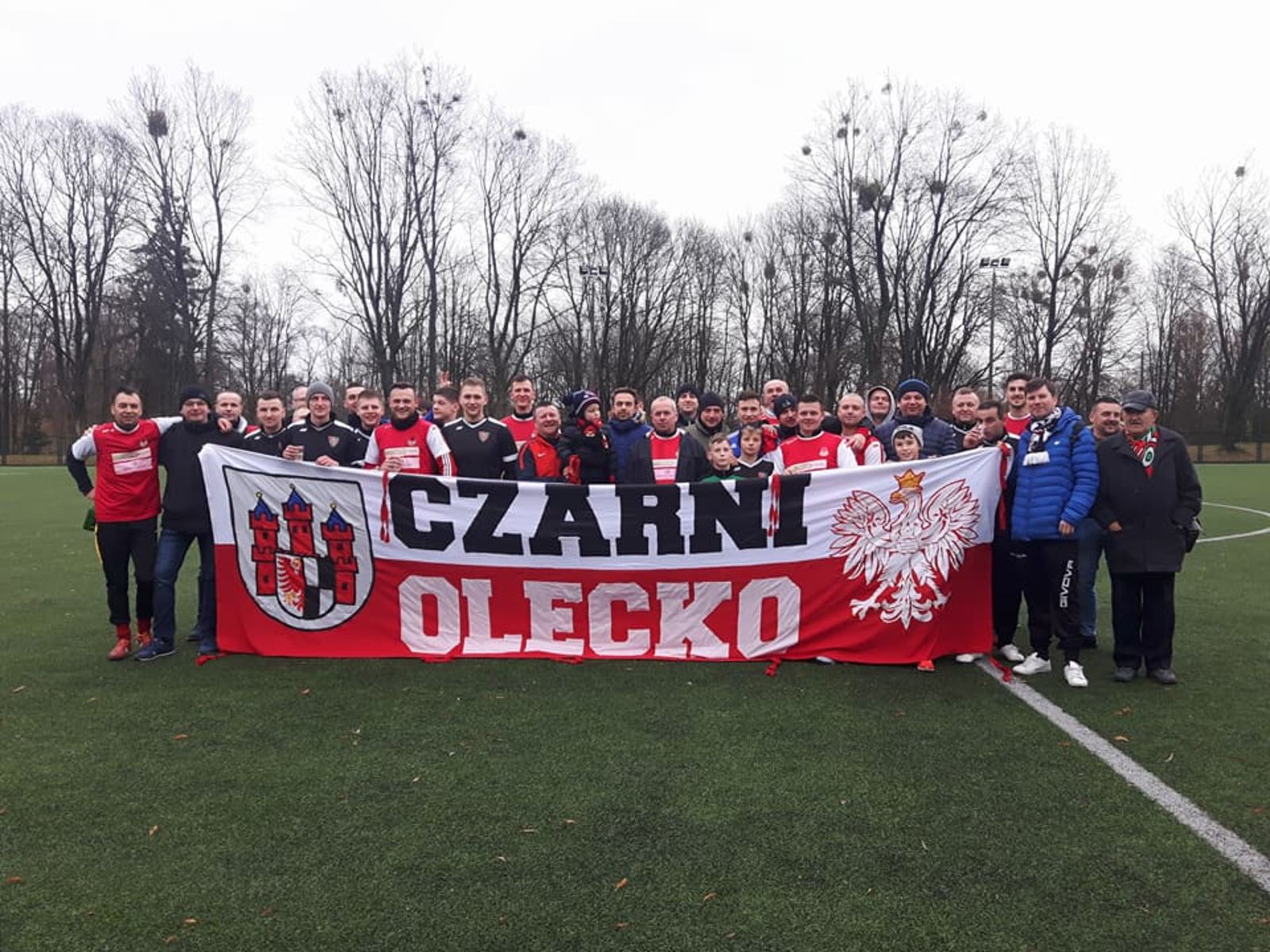 Czarni Olecko są liderem ligi okręgowej. Fot. facebook.com/CzarniOlecko