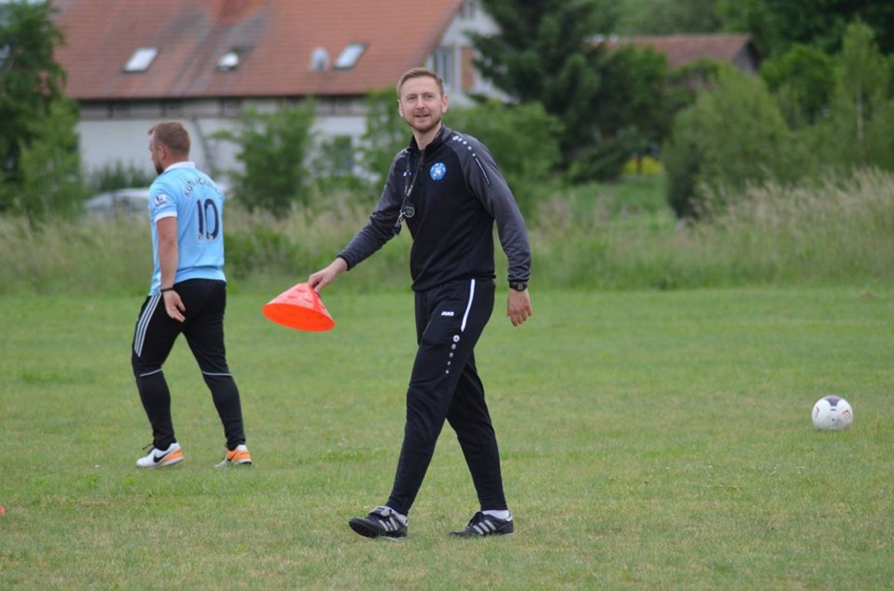 Maciej Szostek, trener DKS-u Dobre Miasto. Fot. Laura Piotrowicz / DKS Dobre Miasto